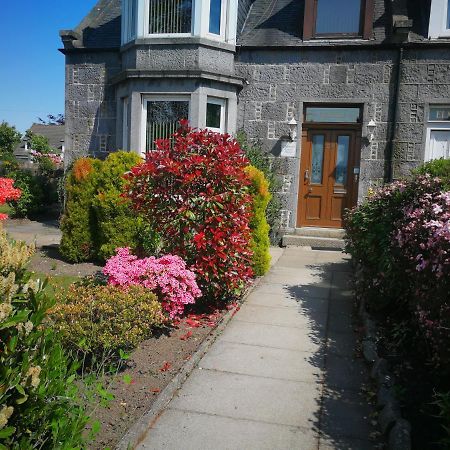 Granville Guest House Dyce Exterior photo